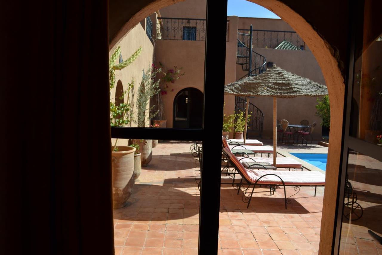 Riad Dar Bergui Hotel Ouarzazate Exterior photo