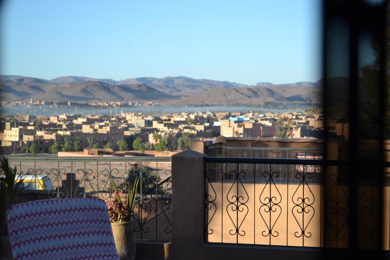 Riad Dar Bergui Hotel Ouarzazate Exterior photo